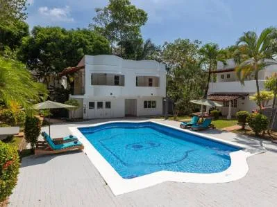 Hotel Alma Vida: Una rara oportunidad de inversión en venta en el corazón de Manuel Antonio, photo 3
