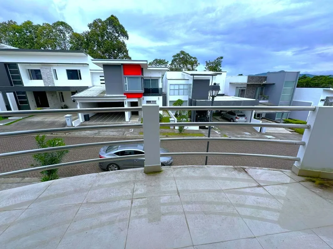 House for Sales in Gated Community -San Rafael, Montes de Oca - 4 Bedrooms | 3 Parking | 3 Parq, photo 14