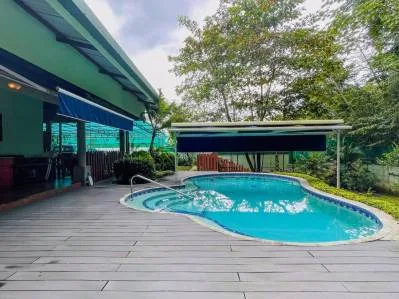 Propiedad Exclusiva en el Corazón de Uvita – Comodidad, Privacidad y Potencial de Inversión, photo 2