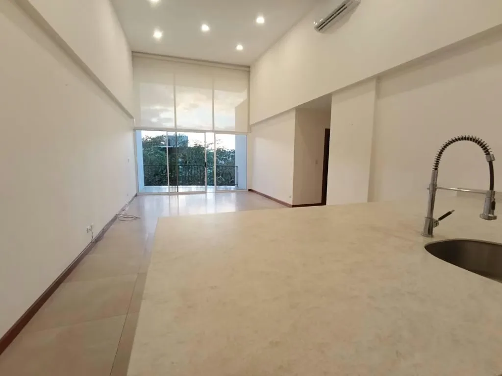 Located in a small, exclusive condominium complex of three towers, this beautiful double-height loft apartment features two spacious bedrooms and stunning views. Don't miss the summer ..., photo 4