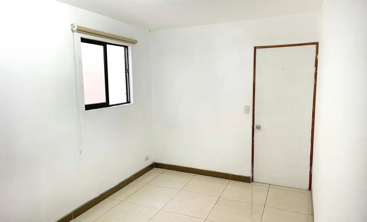 Oportunidad de inversión | Propiedad de uso mixto en Zapote Se vende propiedad de uso mixto ubicada en Zapote, una de las zonas más atractivas, céntricas y comerciales del este de ..., photo 2
