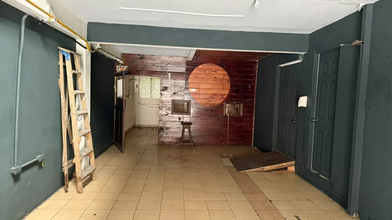 Commercial Space for Rent on Calle de la Amargura, photo 8