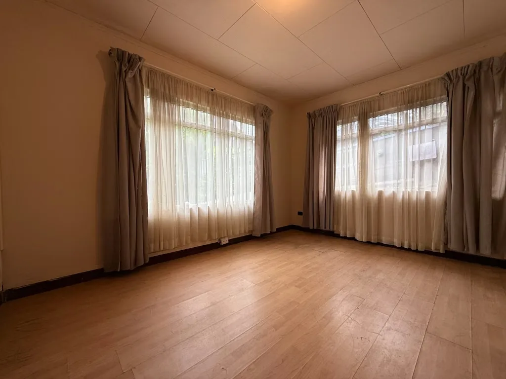Spectacular Home for Sale in a Private Gated Community, photo 12