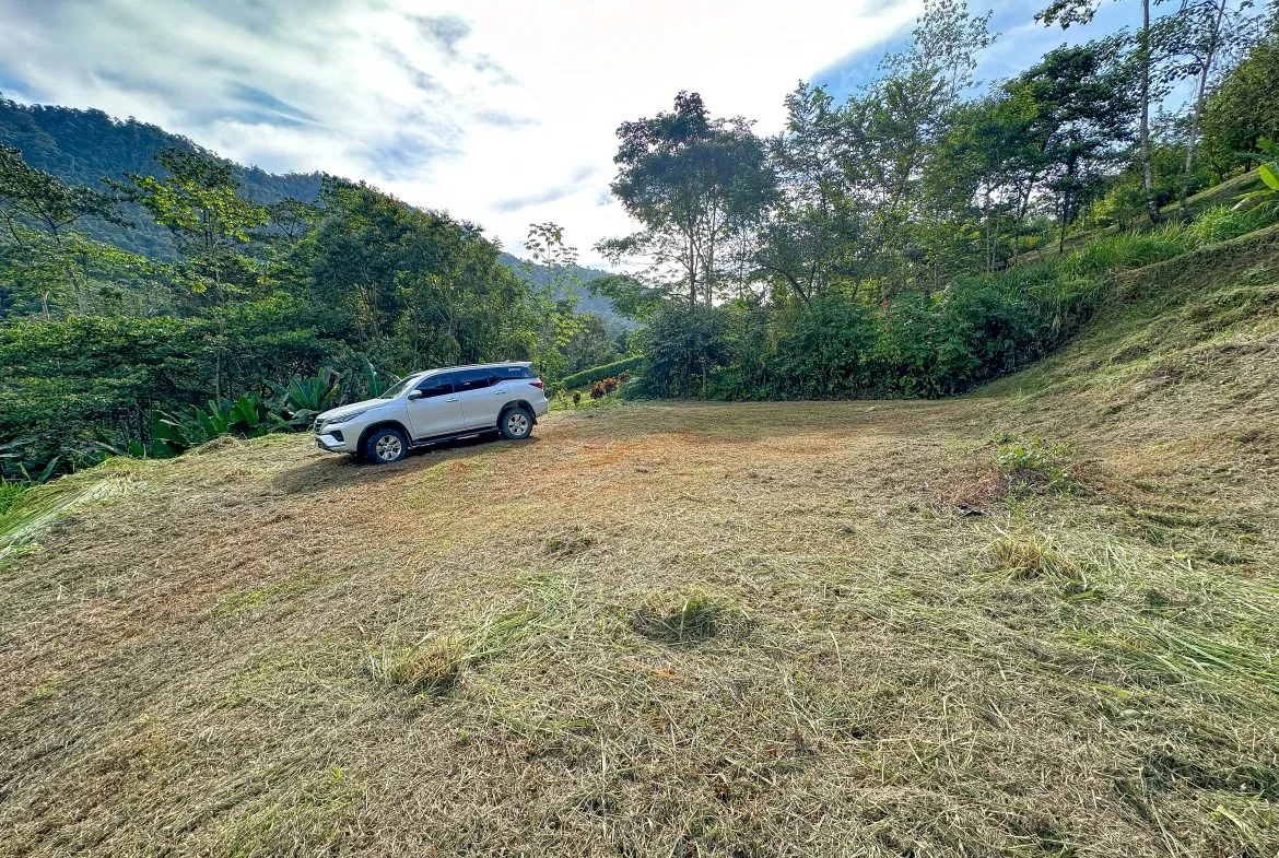 A RARE MOUNTAIN RETREAT WITH BUILDING SITES  , NICE VIEWS AND RIVER – 4.3 ACRES, photo 2