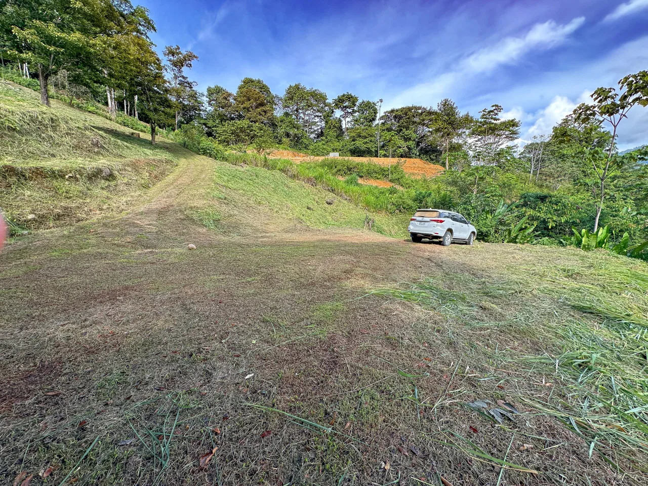A RARE MOUNTAIN RETREAT WITH BUILDING SITES  , NICE VIEWS AND RIVER – 4.3 ACRES, photo 23