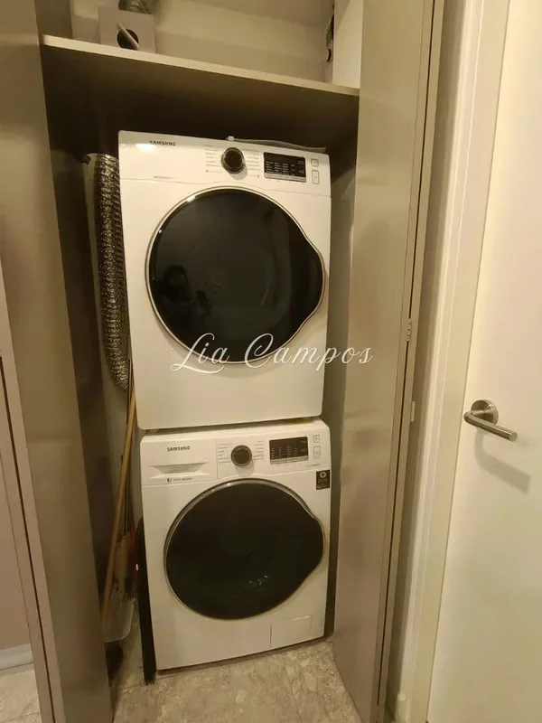 At the entrance to the apartment integrated social space kitchen, living room and dining room., photo 7