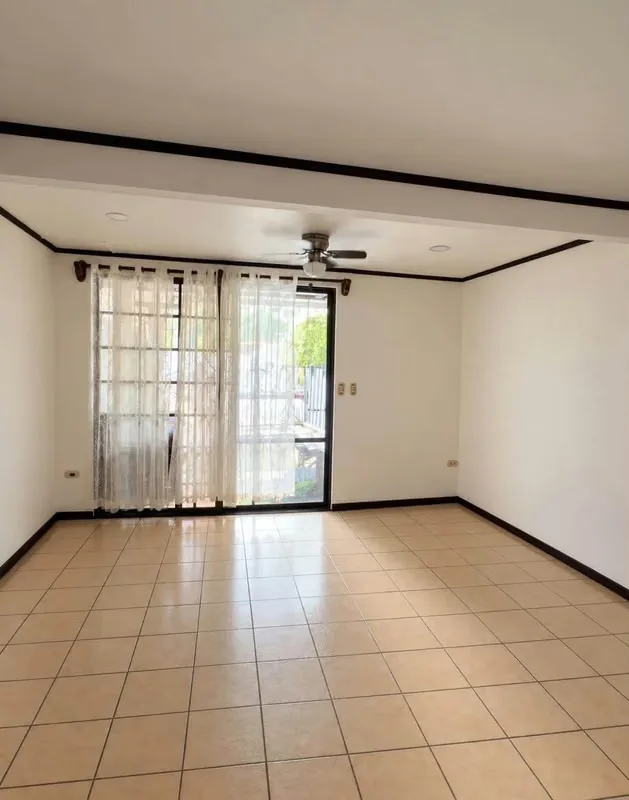 ¡HERMOSA CASA DE DOS PLANTAS EN VENTA O ALQUILER! CUIDAD COLÓN 1300 alquiler venta 315,000/, photo 6