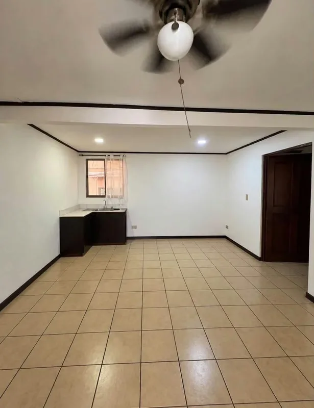 ¡HERMOSA CASA DE DOS PLANTAS EN VENTA O ALQUILER! CUIDAD COLÓN 1300 alquiler venta 315,000/, photo 8