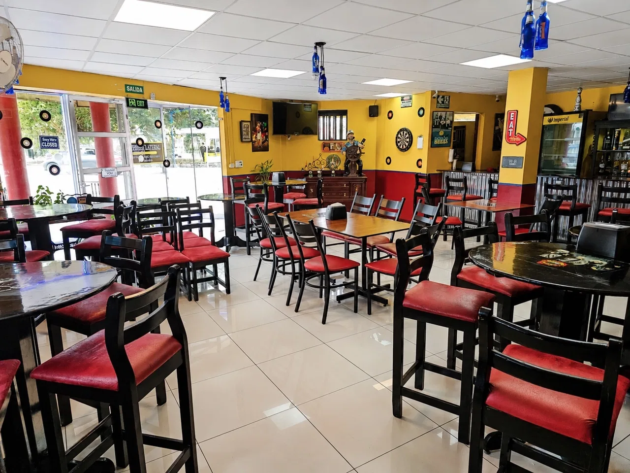 Corner Commercial Building in prime location for Rent - Downtown San José
