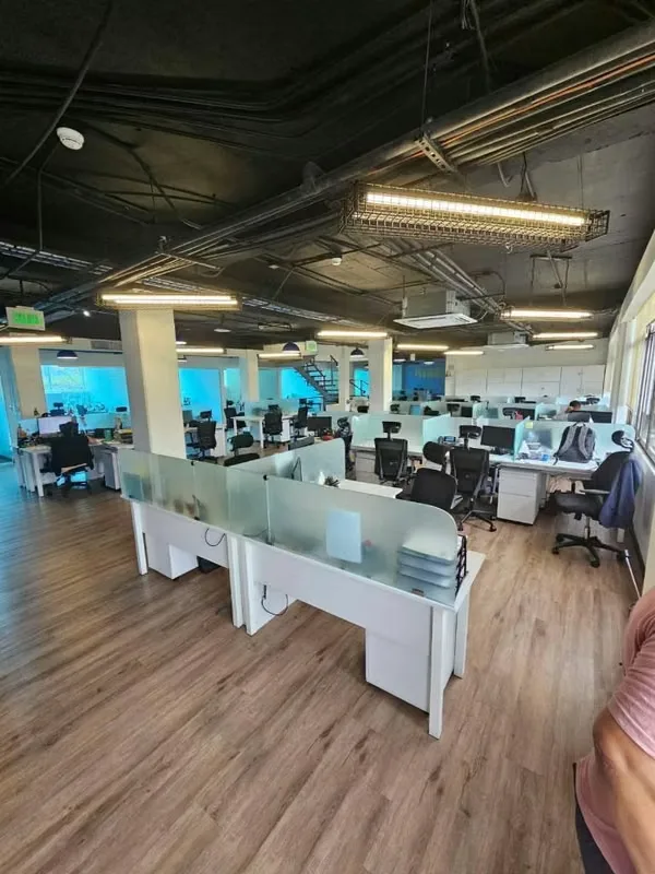 San José, Escazu. Alquiler de edificio. Oficinas