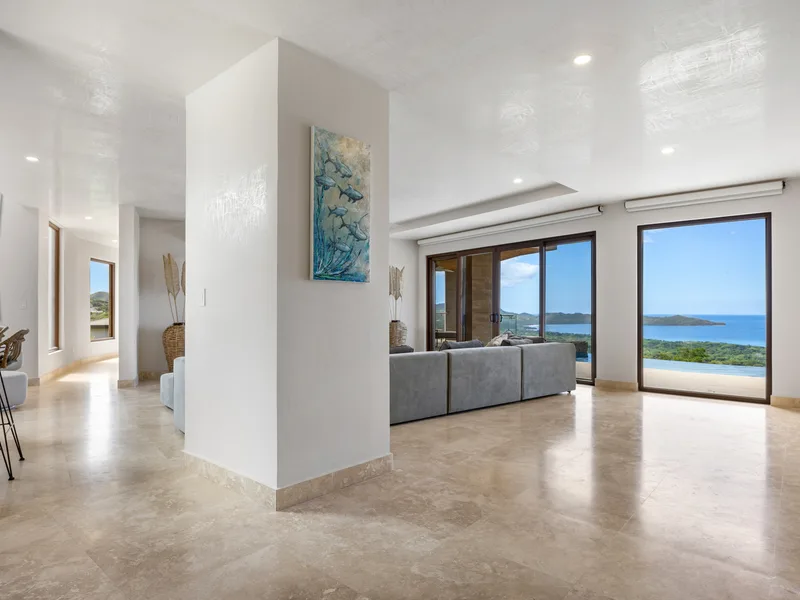 4 Bed Single Family Homes For Sale in Playa Flamingo, photo 4