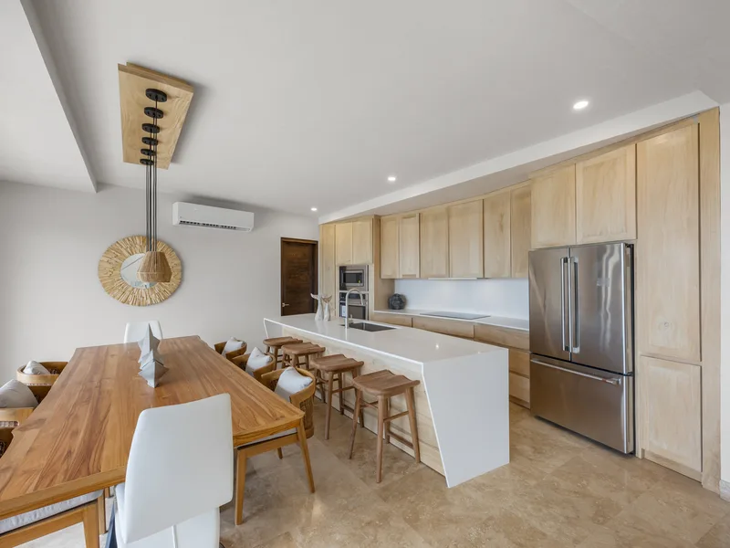 4 Bed Single Family Homes For Sale in Playa Flamingo, photo 8