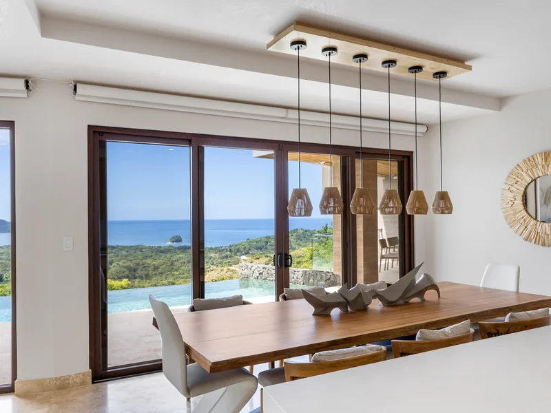 4 Bed Single Family Homes For Sale in Playa Flamingo, photo 10