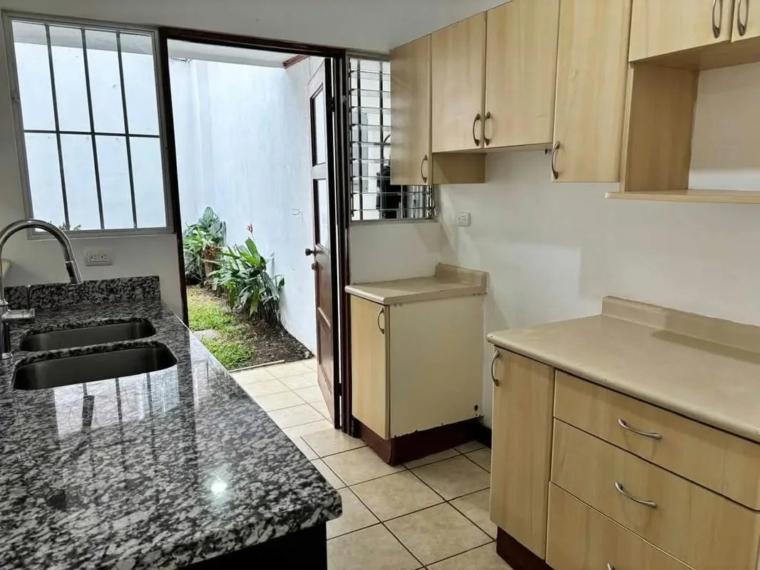 Alquiler y venta de casa independiente en RECIDENCIAL en ciudad Colón, photo 10