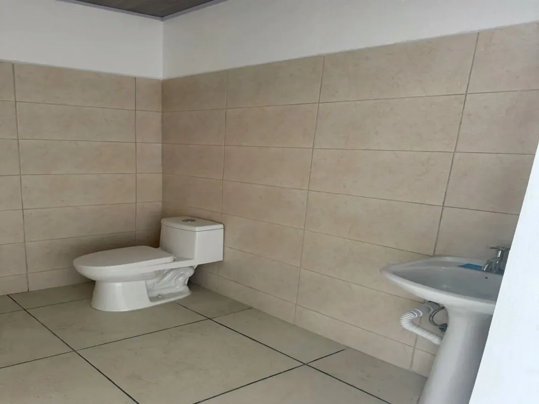 1 Bed Commercial For Sale in Jaco, photo 11