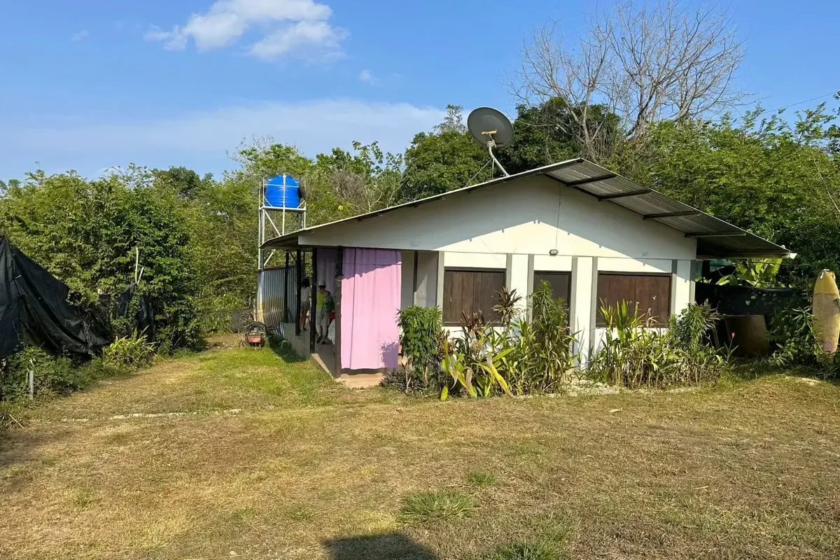 Great opportunity for a small budget! This cozy 40 m² home sits on a 500 m² lot in a lively and growing local neighborhood in San Isidro — just 10 minutes from the stunning beaches ...