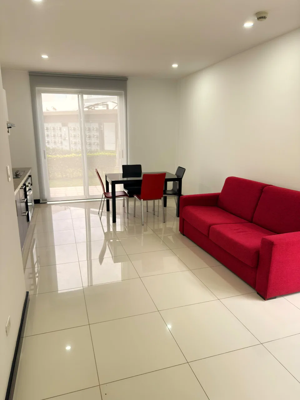Apartamento amueblado en alquiler Escazú (ref : 85)