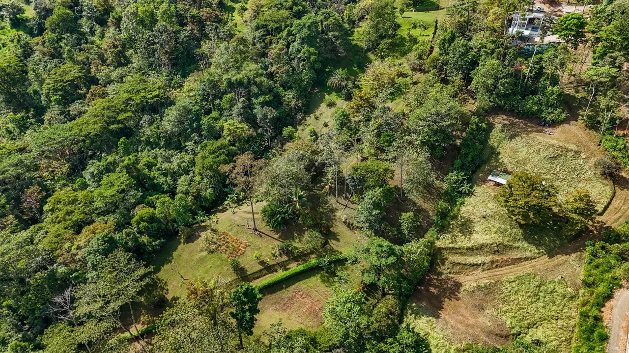 A RARE MOUNTAIN RETREAT WITH BUILDING SITES  , NICE VIEWS AND RIVER – 4.3 ACRES, photo 28