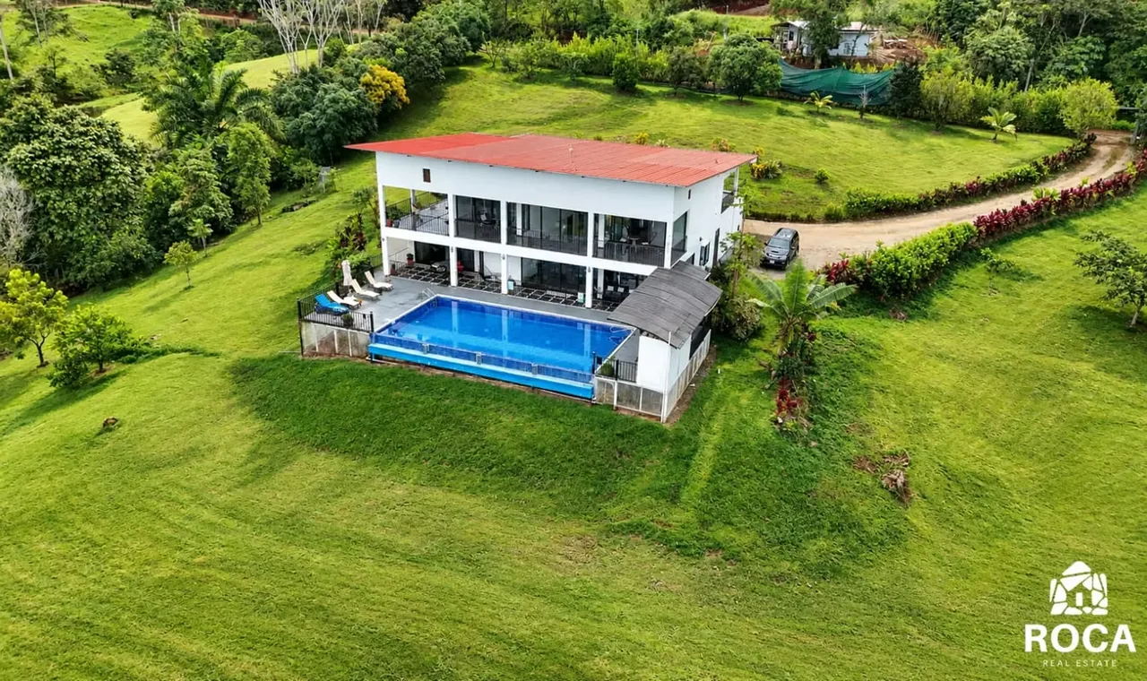 Luxury residence for sale in San Luis de Pérez Zeledón