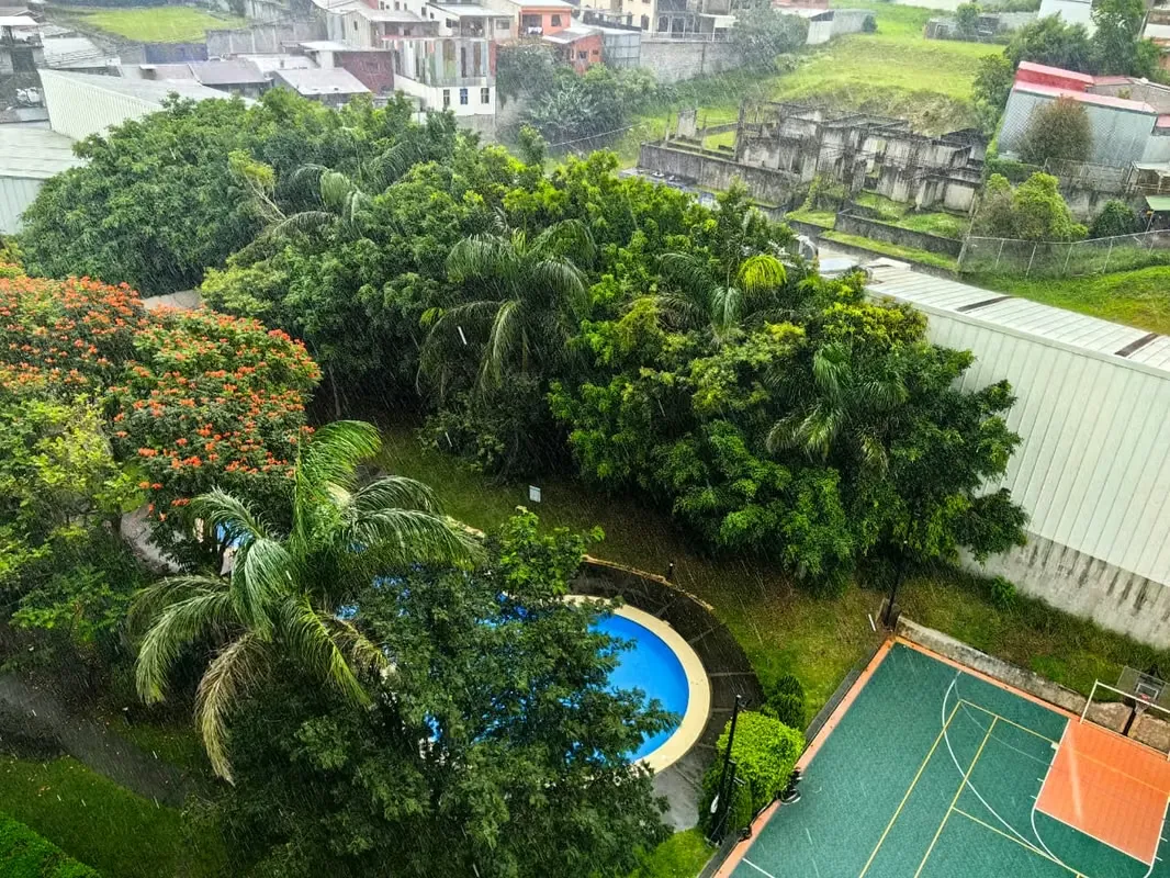 Apartment for sale in Condominio, Heredia, photo 2