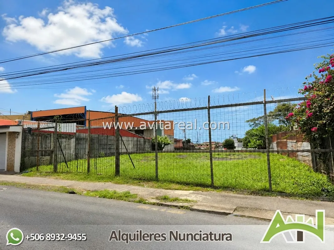 COMMERCIAL LOT FOR SALE IN HATILLO 1!