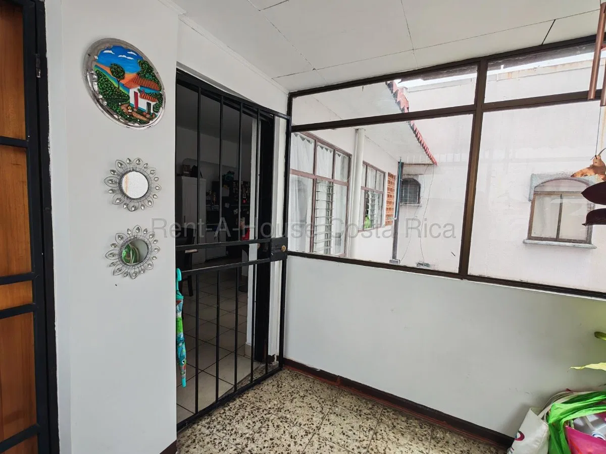 Apartamento en venta en Tibás MLS 27-669 - Venta en Tibás