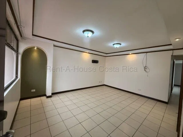 RAH 27-790 Apartamento en Condominio, ubicado en una zona centrica y muy conveniente que facilita el desplazamiento hacia distintos puntos de la ciudad. Su cercanía con la UCR, ..., photo 5