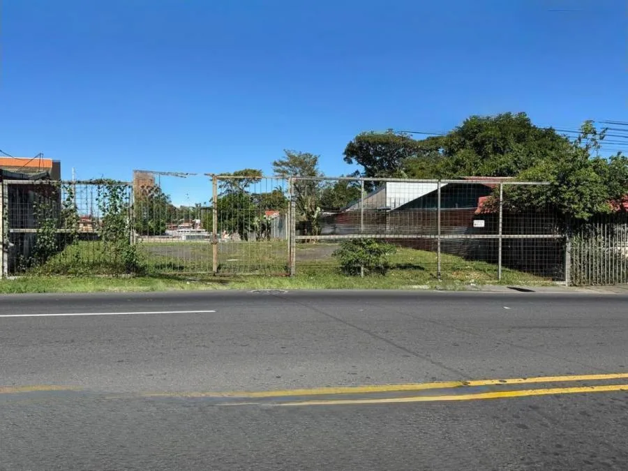 Se Vende Excelente Terreno en Hatillo Centro, San José / JB OFC Mls. 25-973 - Venta en San José