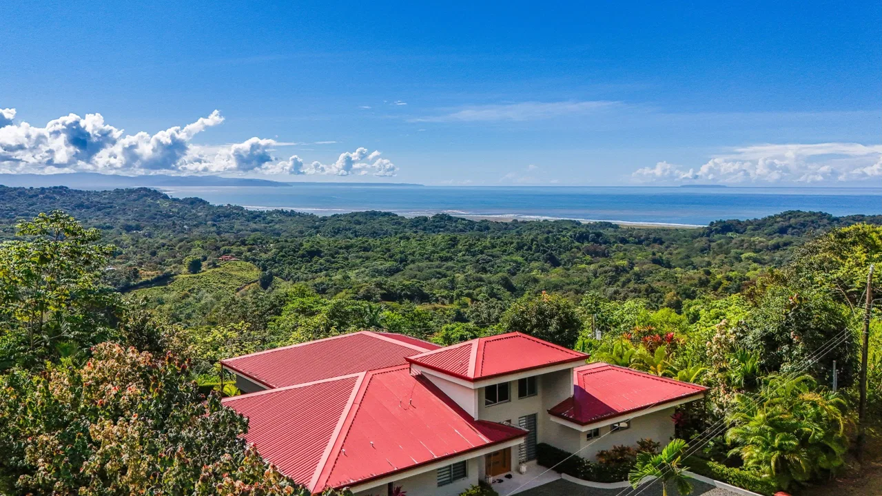 CASA HORIZON BLUE PROPERTY WITH THREE BEDROOM AND OCEAN VIEWS, IN OJOCHAL – 0.25 ACRES, photo 4