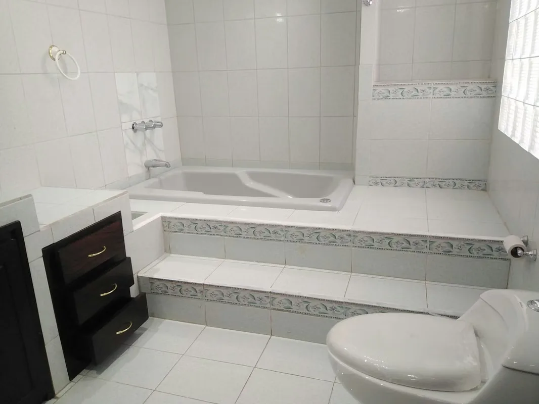¡Tu próximo hogar te espera en Mata de Plátano, Guadalupe! Esta casa de una planta se encuentra en un residencial tranquilo y seguro, con fácil acceso a la vía principal y cerca de ..., photo 8