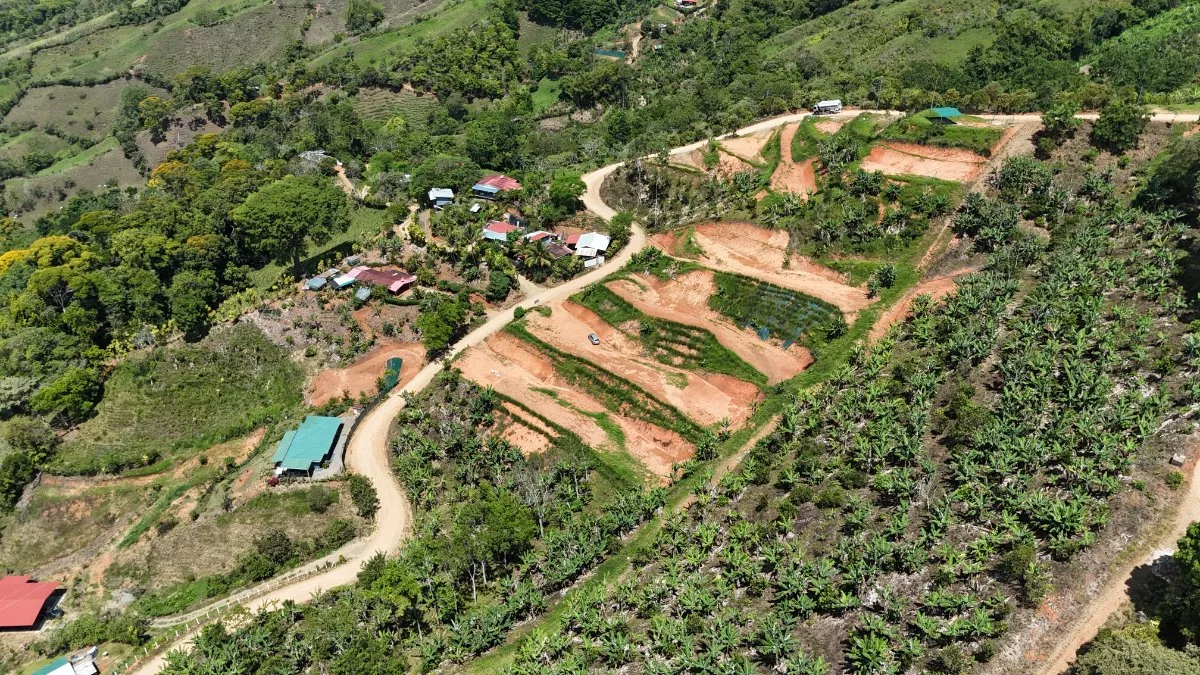 VENTA DE LOTE EXCLUSIVO EN VILLAS SAN MIGUEL, PEREZ ZELEDON: VISTAS Y DISEÑO DE CASA INCLUIDO - Venta en Pérez Zeledón, photo 5