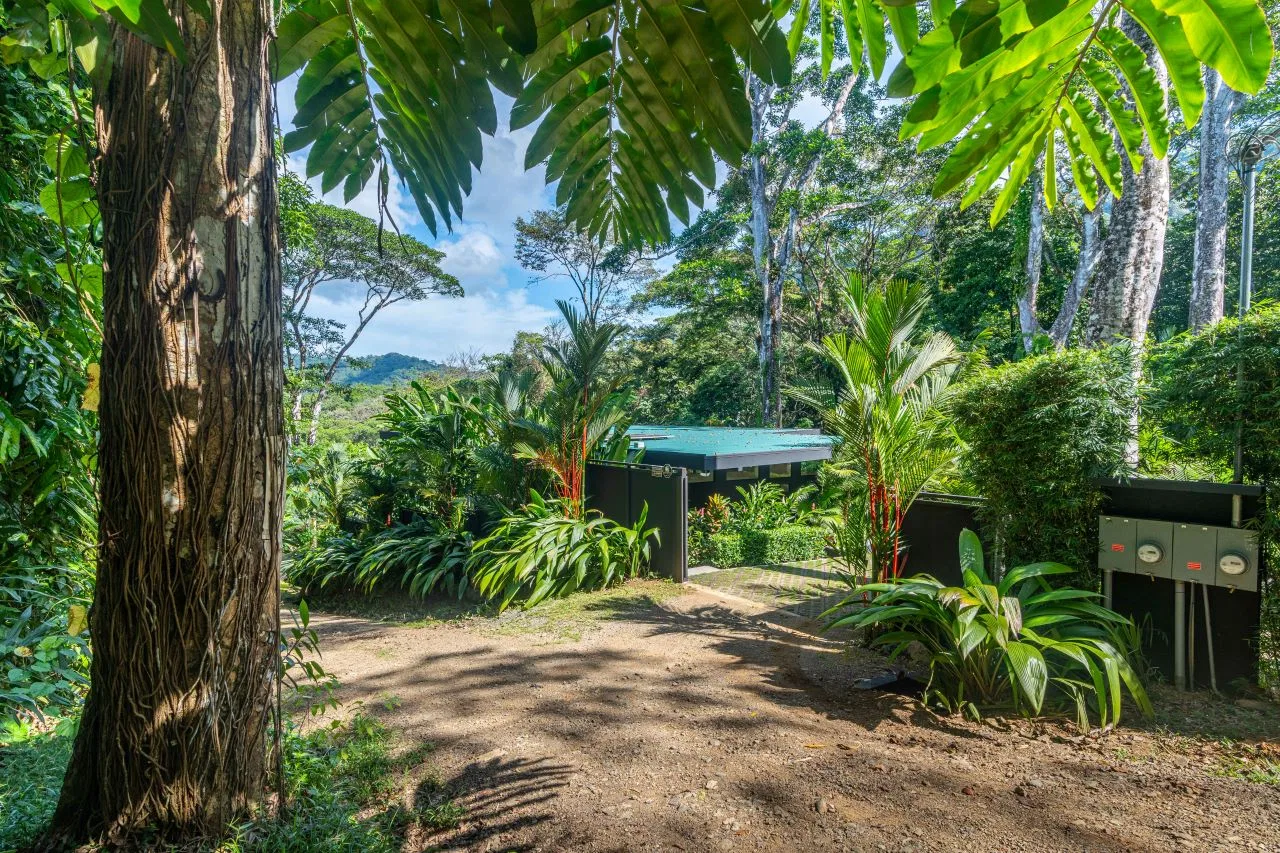 ESCALERAS MODERN HOME WITH OCEAN VIEWS DOMINICAl – 2.5 ACRES, photo 11