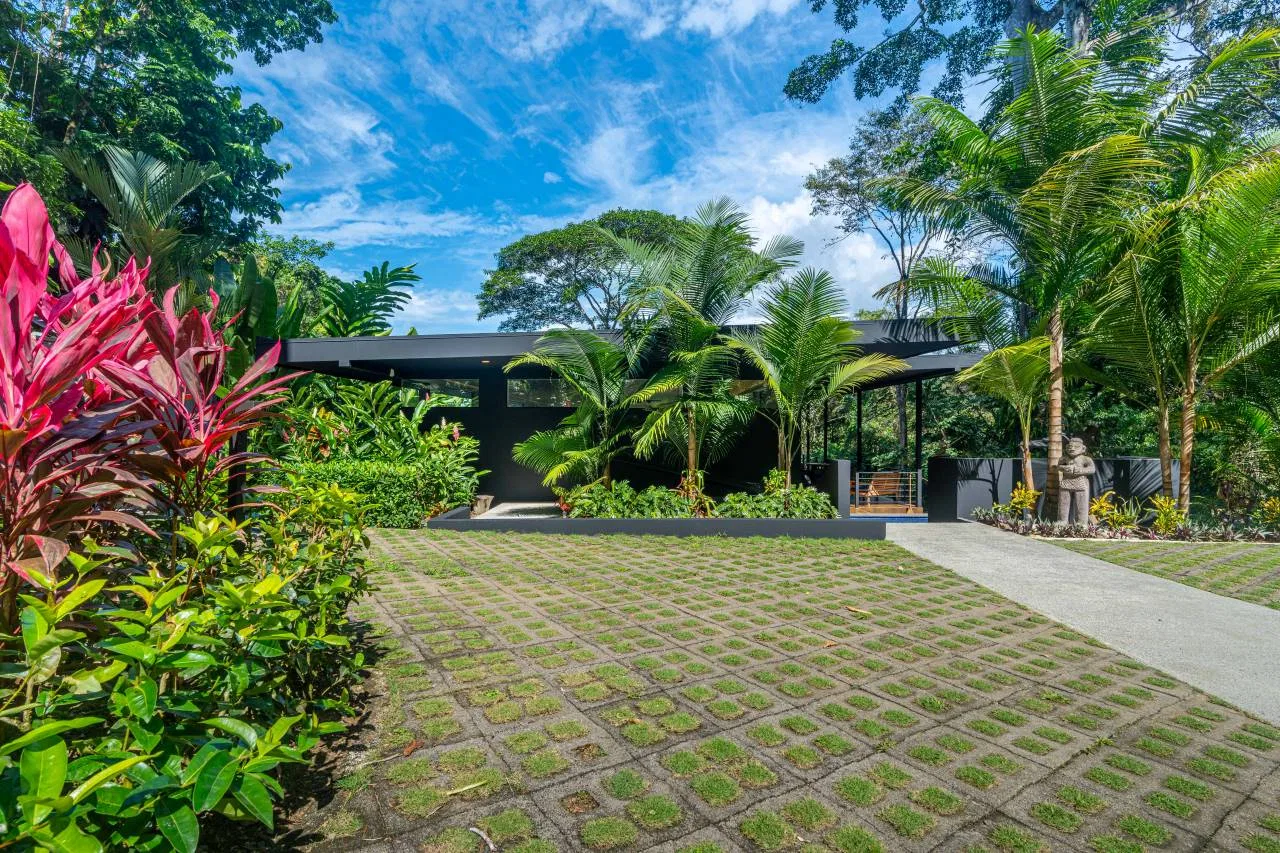 ESCALERAS MODERN HOME WITH OCEAN VIEWS DOMINICAl – 2.5 ACRES, photo 13