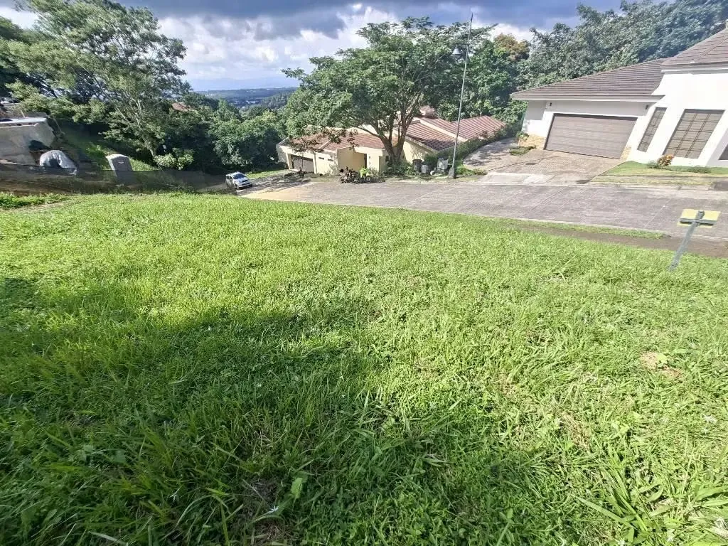 TERRENO EN CONDOMINIO EN VENTA CIUDAD COLON. 1375 M2., photo 3