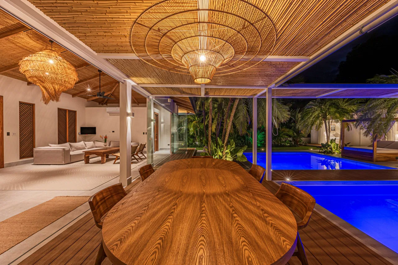CASA OHANA LUXURY VILLA- WALKING DISTANCE TO THE BEACH- 0.22 ACRES, photo 19