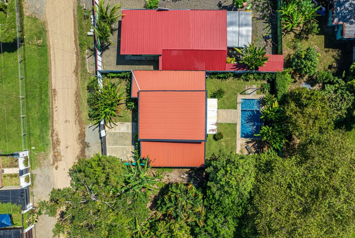 PROPERTY WITH THREE BEDROOM IN BAHIA CENTER WITH BEAUTIFUL VIEWS OF THE GARDEN – 0.12 ACRES, photo 4