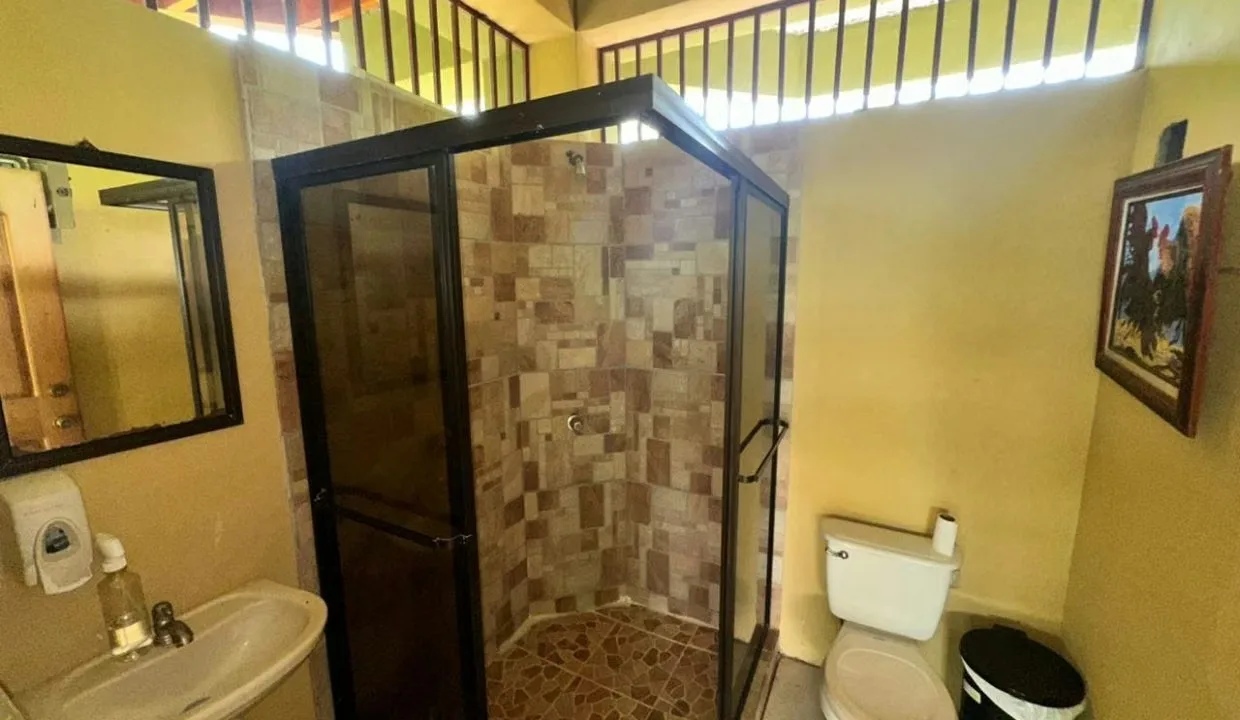 FOR SALE BY OWNER – NO REAL ESTATE AGENCY | NO CONDO FEES, photo 2