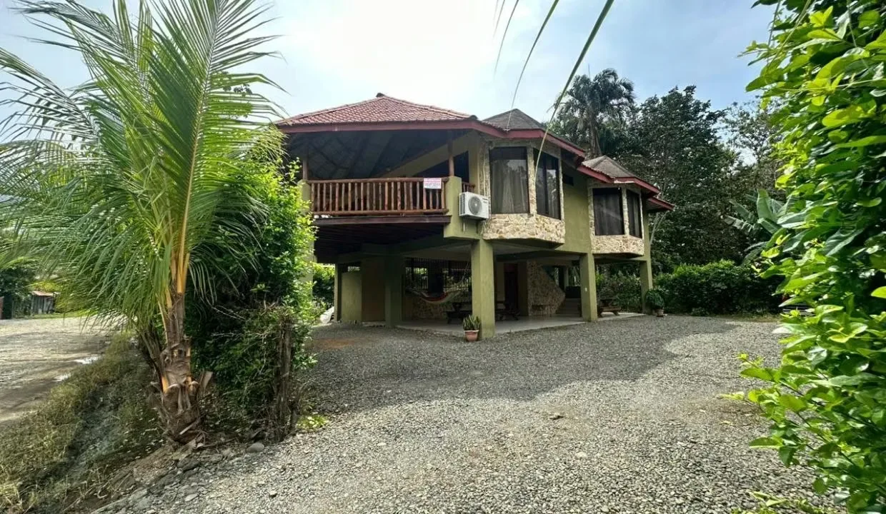 FOR SALE BY OWNER – NO REAL ESTATE AGENCY | NO CONDO FEES, photo 3