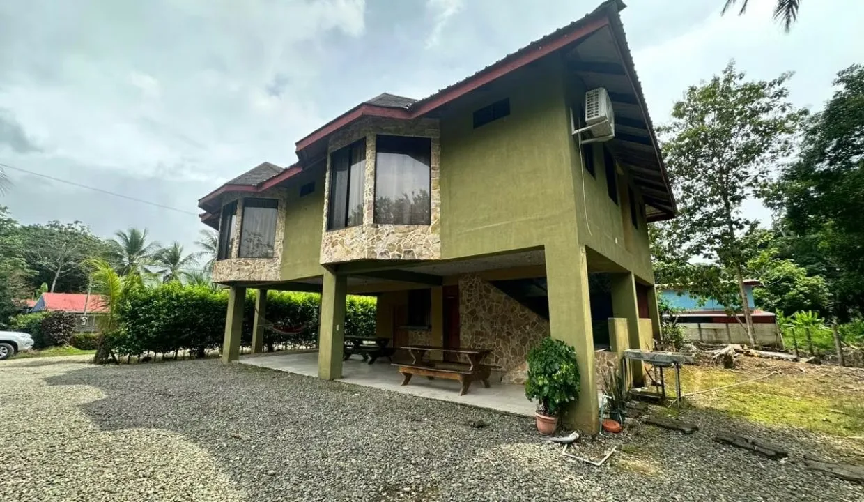 FOR SALE BY OWNER – NO REAL ESTATE AGENCY | NO CONDO FEES, photo 4