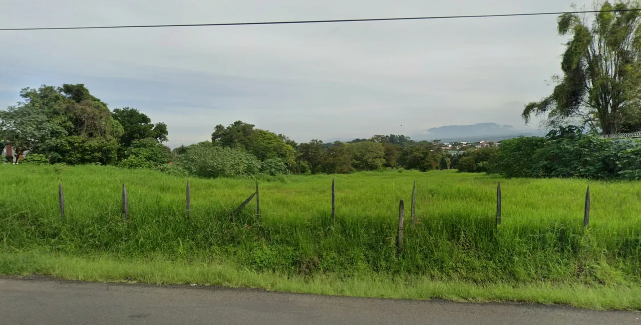 The ideal land for commercial development in Mercedes Norte, Heredia