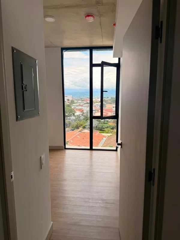 For rent 1 room 1 barhroom and balcony