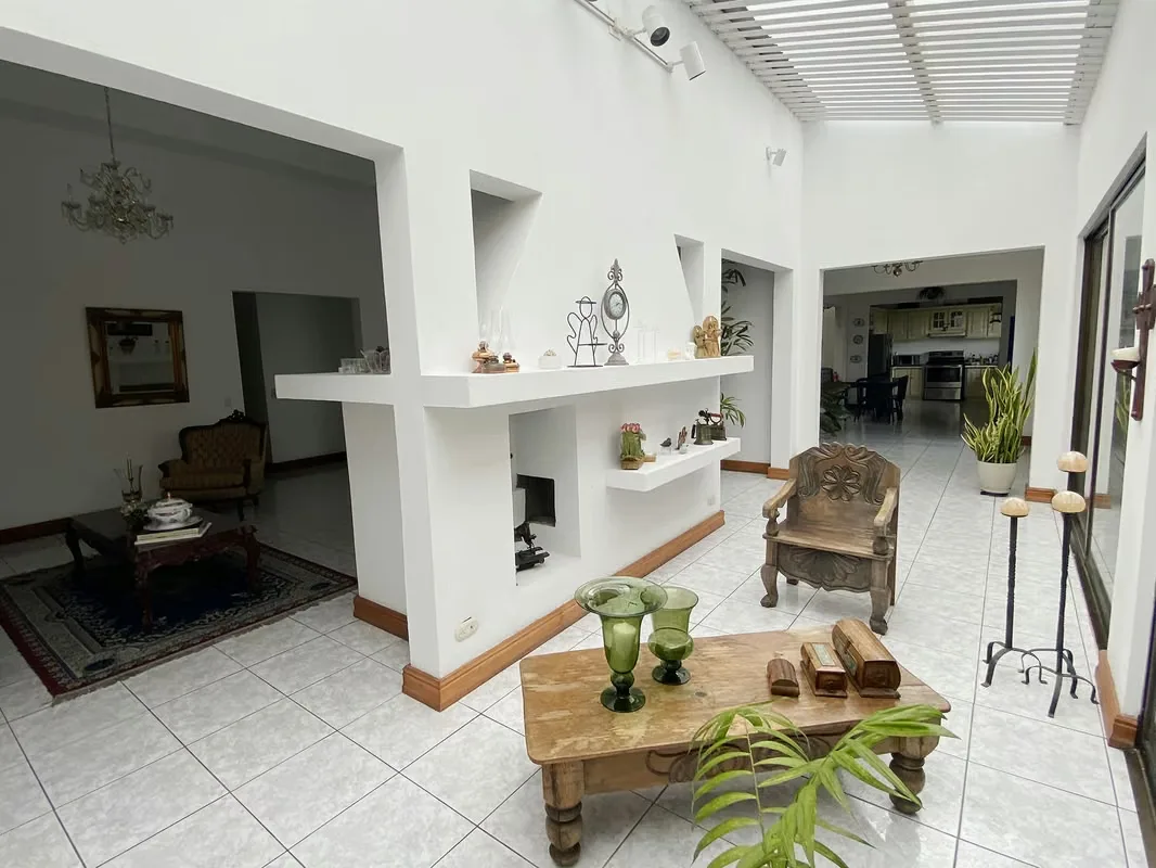 Terreno en venta con almacén y casa en Guayabos, photo 7