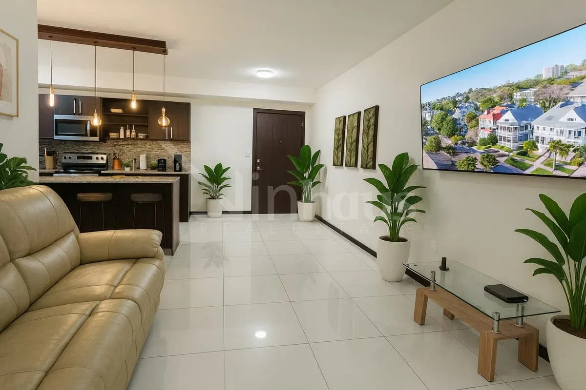 Alquiler de apartamento en condominio en Rio Oro con línea blanca