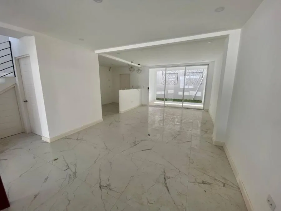 Venta de Casa a Estrenar en Guachipelín Escazú MGA - Venta en Escazú, photo 9