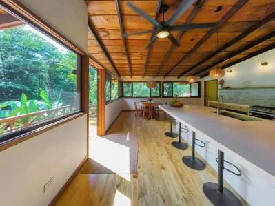 Serene Jungle Home + Guest Cabin on 3 Acres and River, photo 9