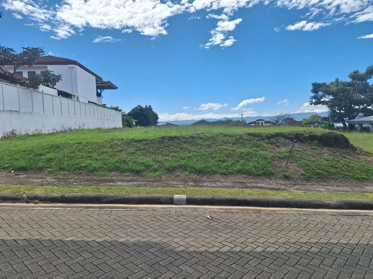 Lands for sale in gated community, Grecia, Alajuela –