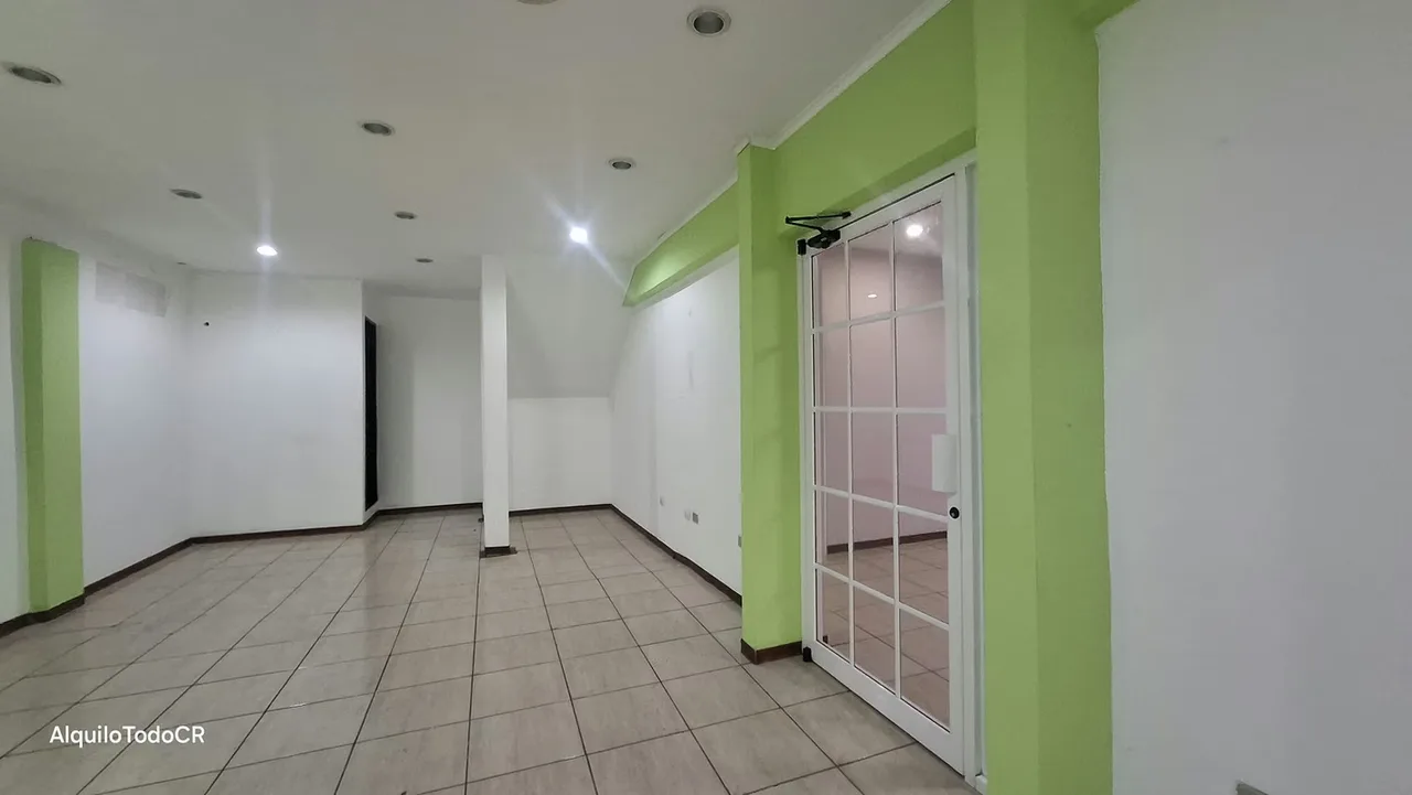 350 metros de construcción, photo 3