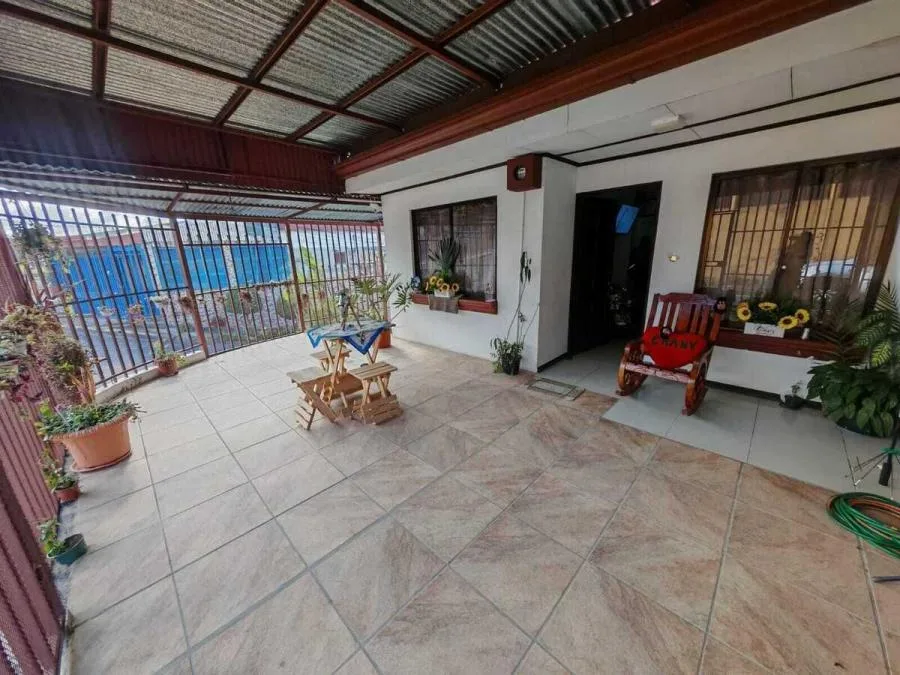 Venta de casa esquinera en Purral, Goicoechea # 3774 - Venta en Goicoechea, photo 10