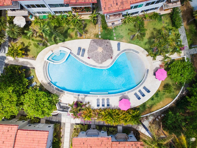 2 Bed Condo For Sale in Langosta