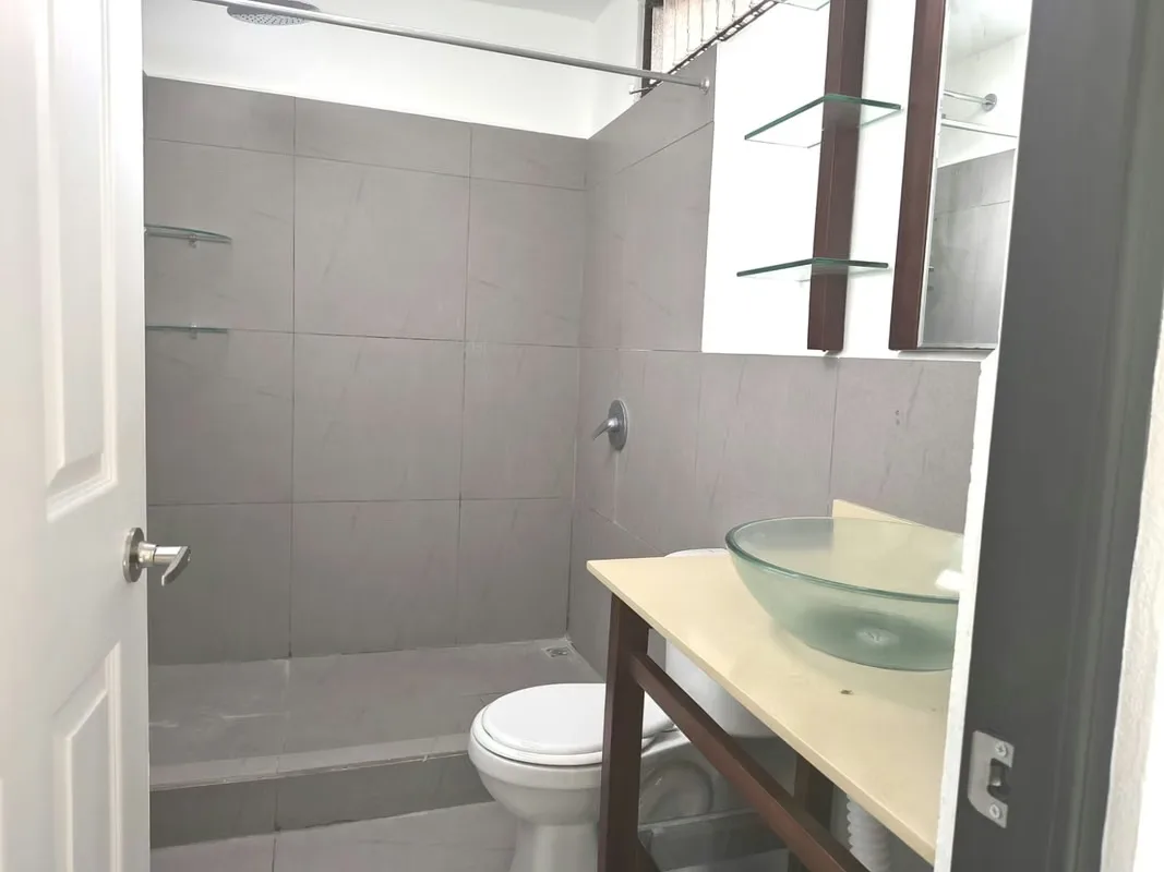 ALQUILER  POZOS NORTE GUACHEPELÍN  SANTA ANA 2 HABITACIONES 2 BAÑOS 2 PARQUEOS Techados 120 M² PET FRIENDLY, photo 12